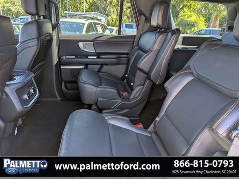 Used 2025 Ford Expedition Tremor AWD/4WD image 15