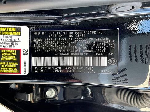 Used 2025 Toyota Camry XLE FWD image 35