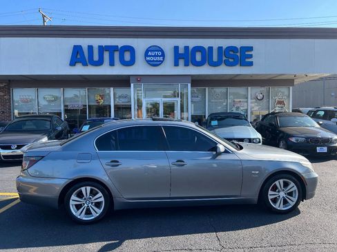 Used 2009 BMW 528i xDrive Sedan image 9