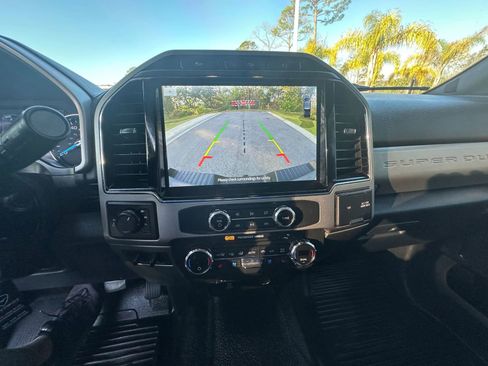 Used 2022 Ford F350 Lariat w/ Lariat Value Package image 16