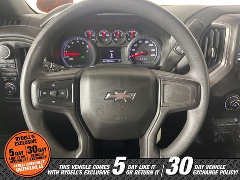 Used 2021 Chevrolet Silverado 1500 Custom Trail Boss w/ LPO, Dark Essentials Package image 28