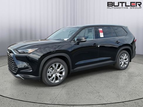 New 2026 Toyota Grand Highlander AWD Hybrid image 2