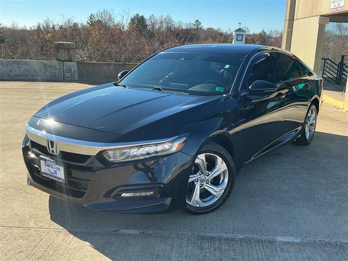Used 2020 Honda Accord EX-L image 2