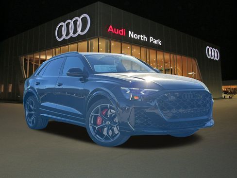 New 2026 Audi RS Q8 performance image 1