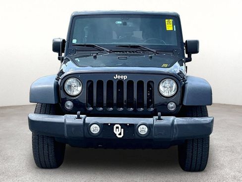 Used 2017 Jeep Wrangler Unlimited Sport w/ Quick Order Package 24S AWD/4WD image 4