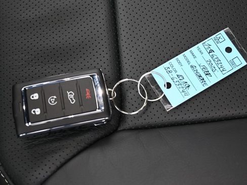 New 2025 Jeep Grand Cherokee L Overland image 39