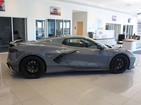 New 2024 Chevrolet Corvette Stingray Premium Conv w/ Z51 Performance Package RWD image 18