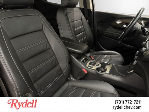 Used 2022 GMC Terrain Denali AWD/4WD image 16