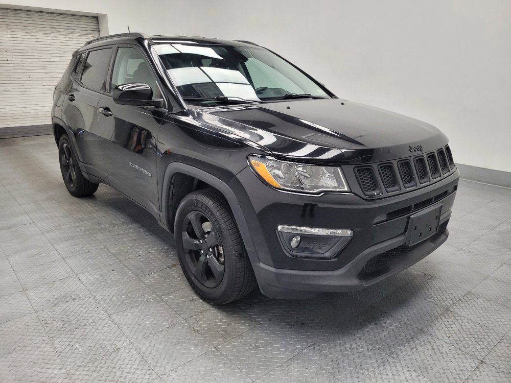 Used 2017 Jeep Compass Latitude w/ Popular Equipment Group AWD/4WD image 13