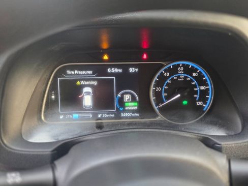 Used 2019 Nissan Leaf S w/ S Charge Package FWD image 13