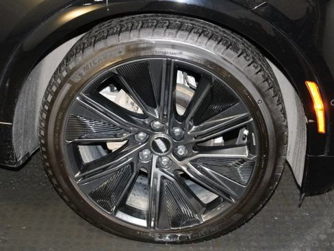 Used 2024 Cadillac Lyriq Sport AWD/4WD image 39