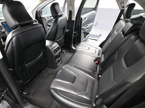 Used 2022 Ford Edge Titanium w/ Equipment Group 301A AWD/4WD image 38
