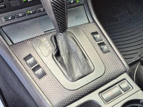 Used 2005 BMW 330Ci Coupe image 32