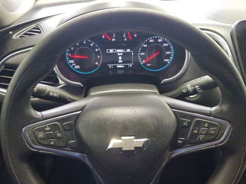 Used 2020 Chevrolet Malibu LT FWD image 21