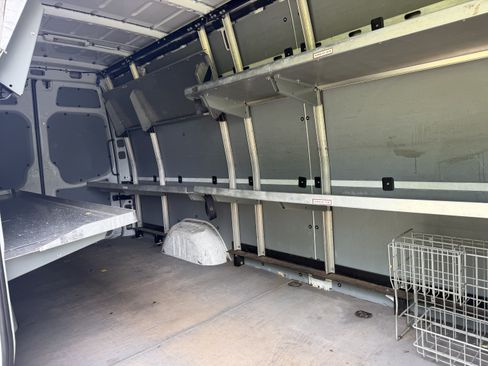 Used 2015 Mercedes-Benz Sprinter 2500 image 10