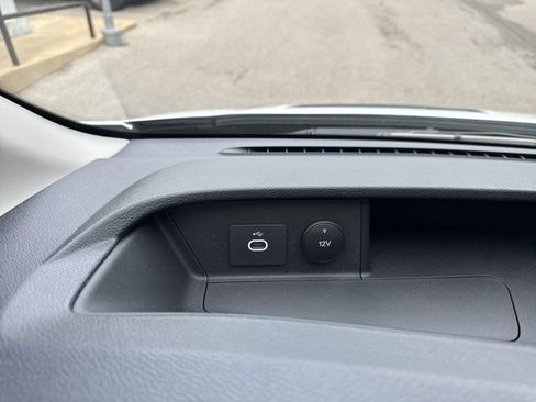 New 2025 Ford Transit 250 148 Medium Roof w/ Load Area Protection Package image 31