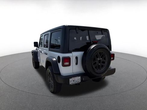 Used 2025 Jeep Wrangler Unlimited Sport AWD/4WD image 14