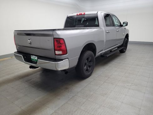 Used 2019 RAM 1500 Classic SLT RWD image 10