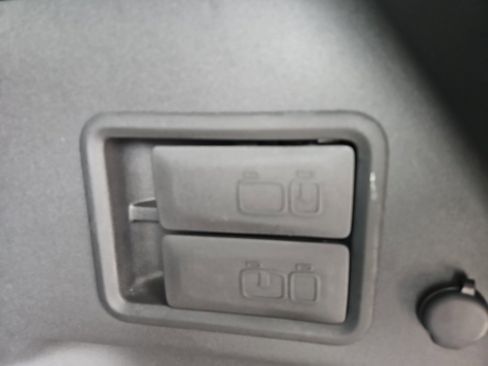 Used 2022 Chevrolet Equinox RS image 28