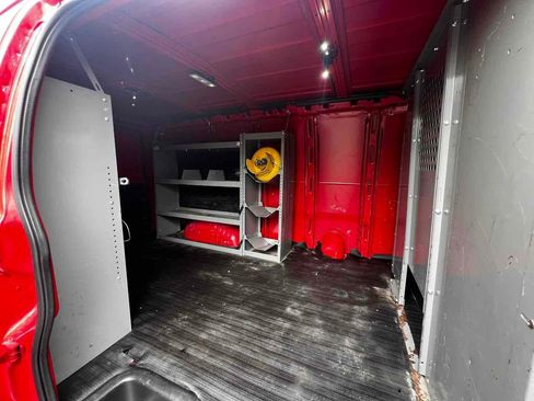 Used 2016 Chevrolet Express 2500 Work Van image 21