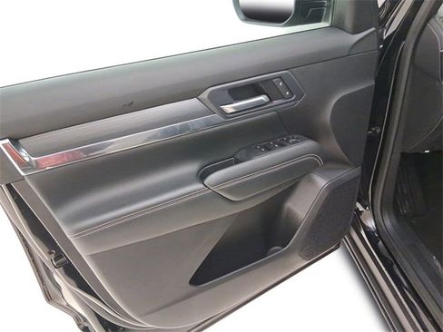 Certified 2025 GMC Terrain Elevation image 13