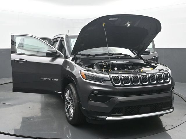 Used 2024 Jeep Compass Limited w/ Elite Group AWD/4WD image 50