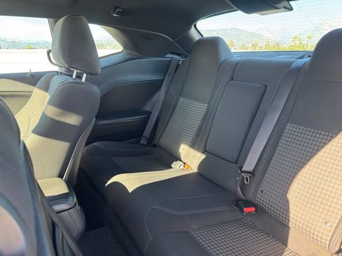 Used 2019 Dodge Challenger SXT w/ Blacktop Package image 4