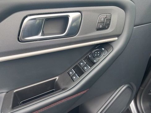 New 2026 Ford Explorer ST-Line image 34