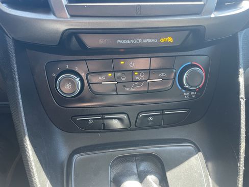Used 2020 Ford Transit Connect XL FWD image 25