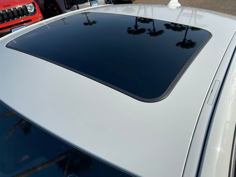 Used 2019 BMW 330i 330i w/ Premium Package image 23