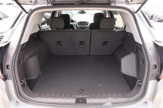 Used 2024 GMC Terrain SLE FWD image 7