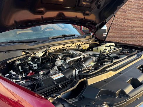 New 2026 Ford F250 Lariat w/ Chrome Package image 31