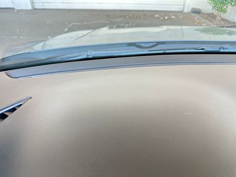 Used 2025 Volkswagen Jetta SE image 34