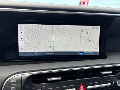 Used 2026 Hyundai Palisade SEL FWD image 18