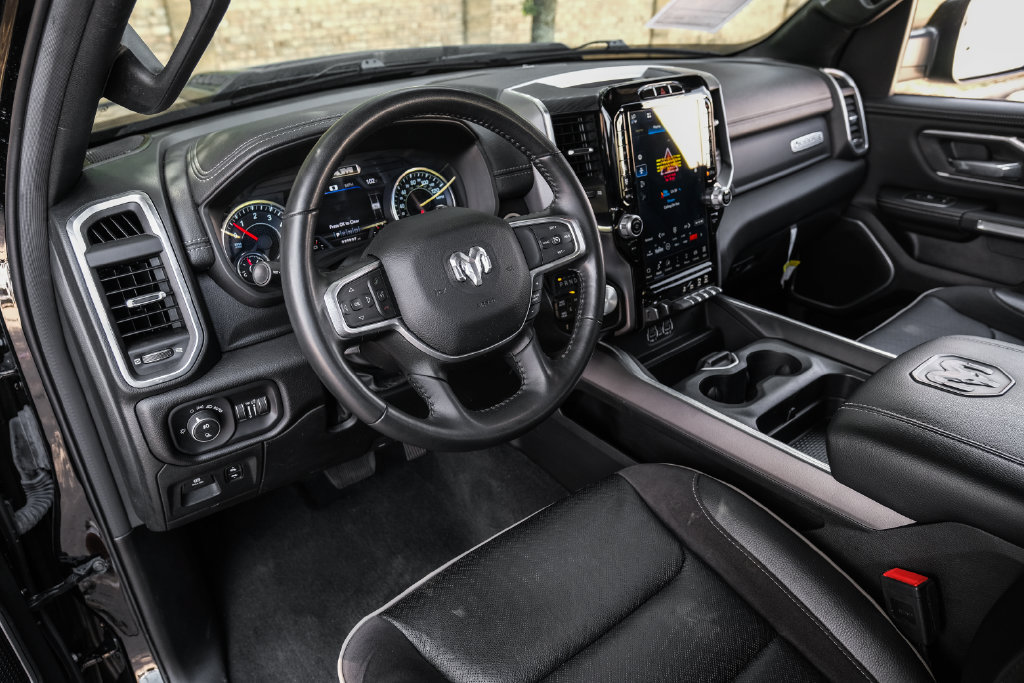 Used 2023 RAM 1500 Laramie AWD/4WD image 25