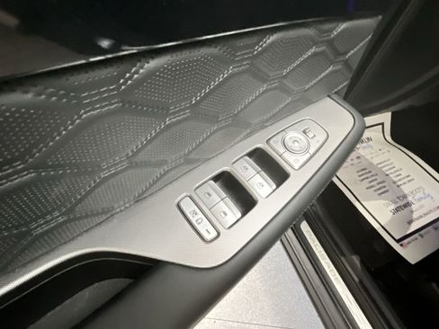 Used 2020 Hyundai Palisade Limited FWD image 17