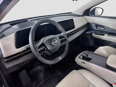 Used 2024 Nissan Ariya FWD image 9