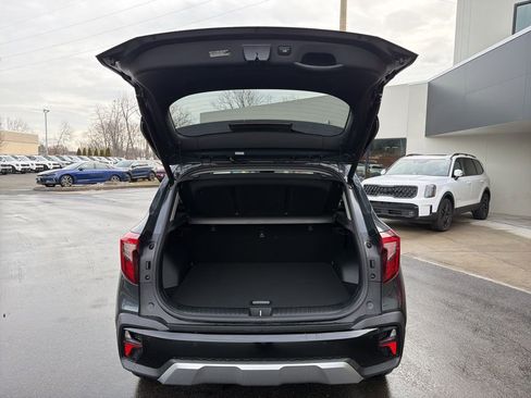 New 2026 Kia Seltos EX AWD/4WD image 17