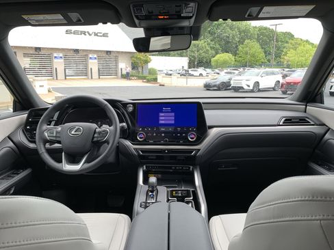 Used 2026 Lexus TX 350 AWD w/ Technology Package image 30