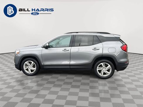 Used 2018 GMC Terrain SLE w/ Driver Convenience Package FWD image 10