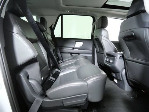 Certified 2025 Ford Expedition Max Active AWD/4WD image 12