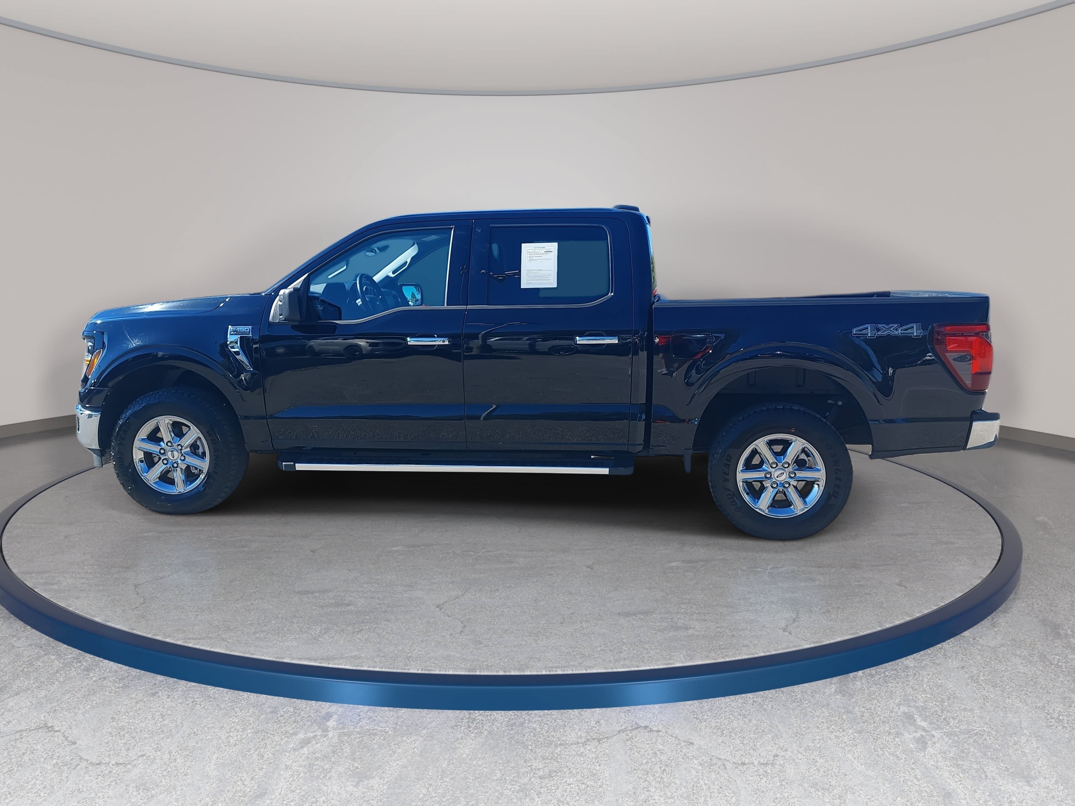 Used 2025 Ford F150 XLT w/ Equipment Group 301A Standard AWD/4WD image 8