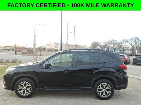 Certified 2022 Subaru Forester Premium AWD/4WD image 4