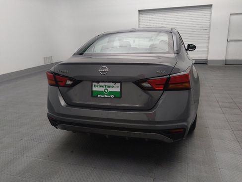 Used 2024 Nissan Altima 2.5 SV image 7