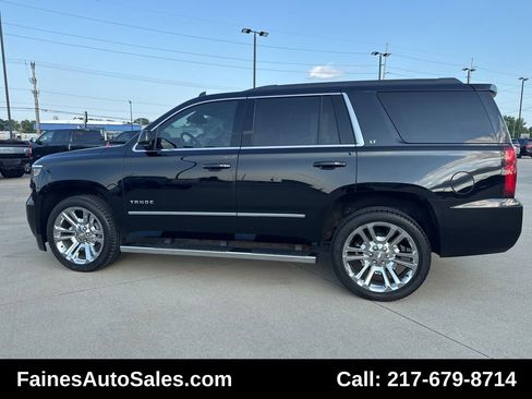 Used 2017 Chevrolet Tahoe LT w/ LT Signature Package image 12