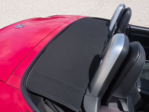 Used 2017 FIAT 124 Spider Lusso RWD image 11