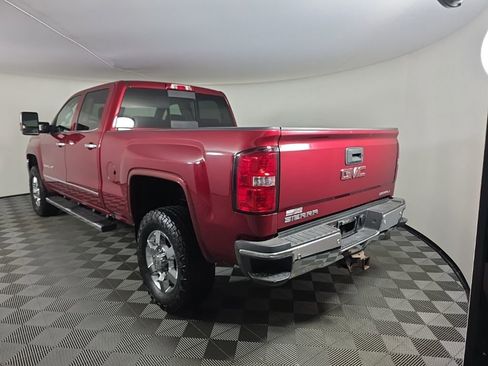 Used 2018 GMC Sierra 3500 Denali w/ Duramax Plus Package image 3
