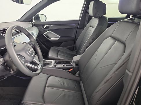 Certified 2025 Audi Q3 2.0T Premium Plus w/ Premium Plus Package AWD/4WD image 15