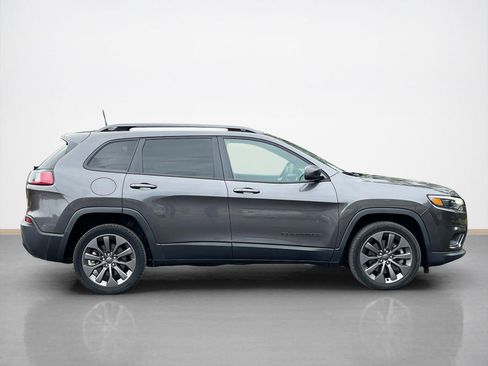 Used 2021 Jeep Cherokee Latitude Lux 80th Anniv w/ Quick Order Package 26U 80TH FWD image 9