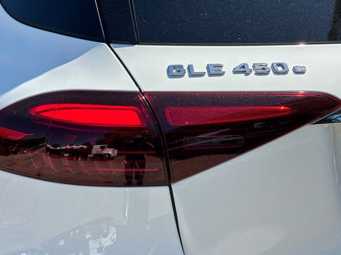 Certified 2025 Mercedes-Benz GLE 450e 4MATIC image 29